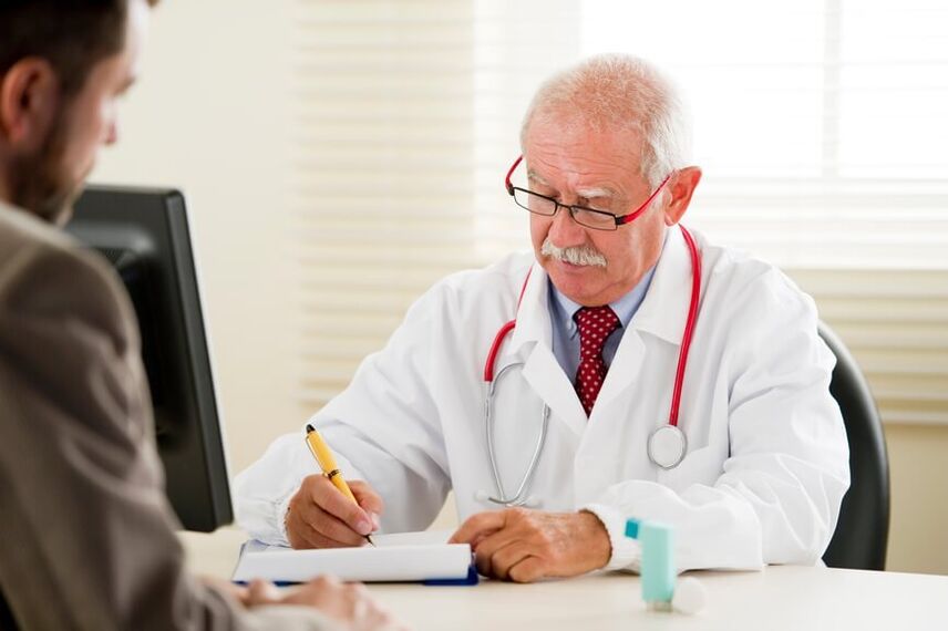 The doctor prescribes medications to treat prostatitis